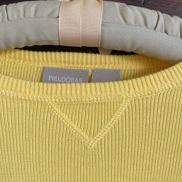 Vintage Fieldgear (Marshall Fields) Sweater - Picture 2 of 8